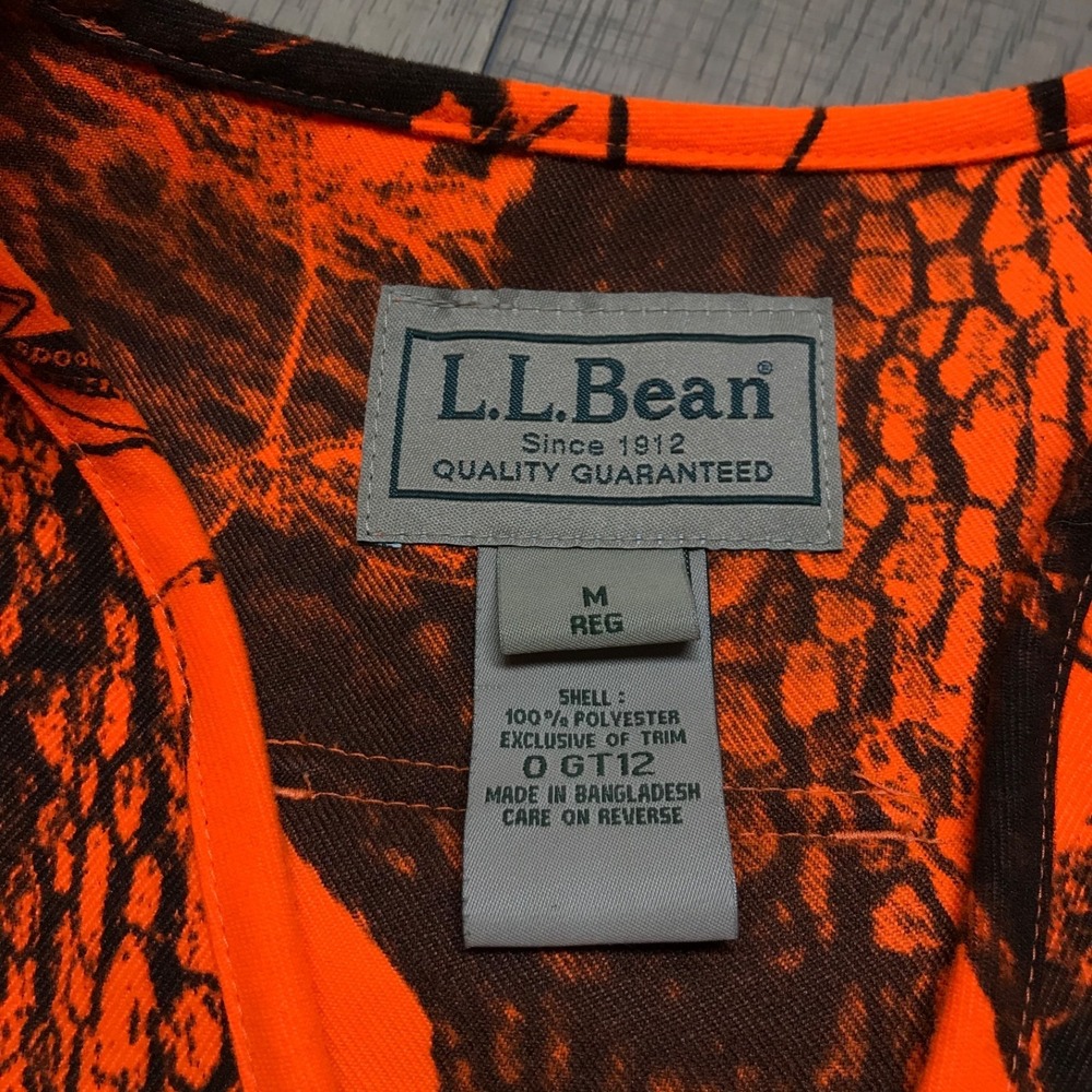 Vintage L.L. Bean Vest Mens M Blaze Orange Camo Realtree Hardwoods Blaze Hunting - Picture 3 of 11